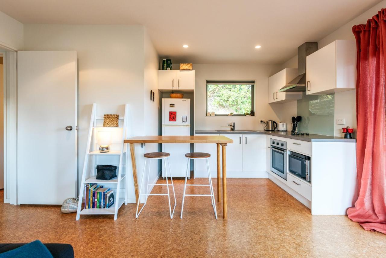 Treetop Retreat - Onetangi Holiday Home Exterior foto